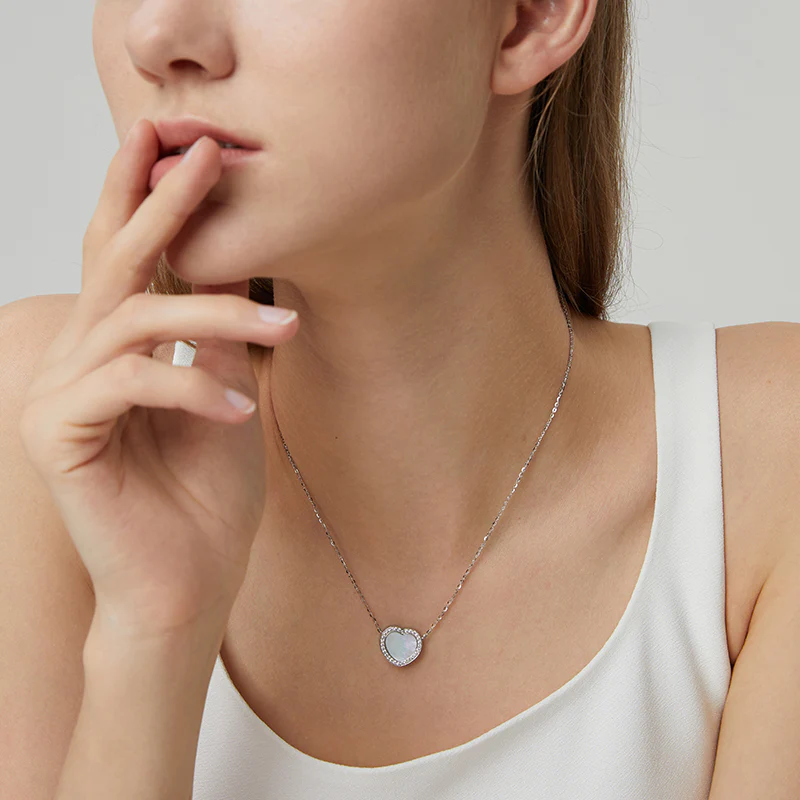 Totwoo Memory NFC Necklace(18K White Gold Plated Silver & Mother of Pearl) - Image 5